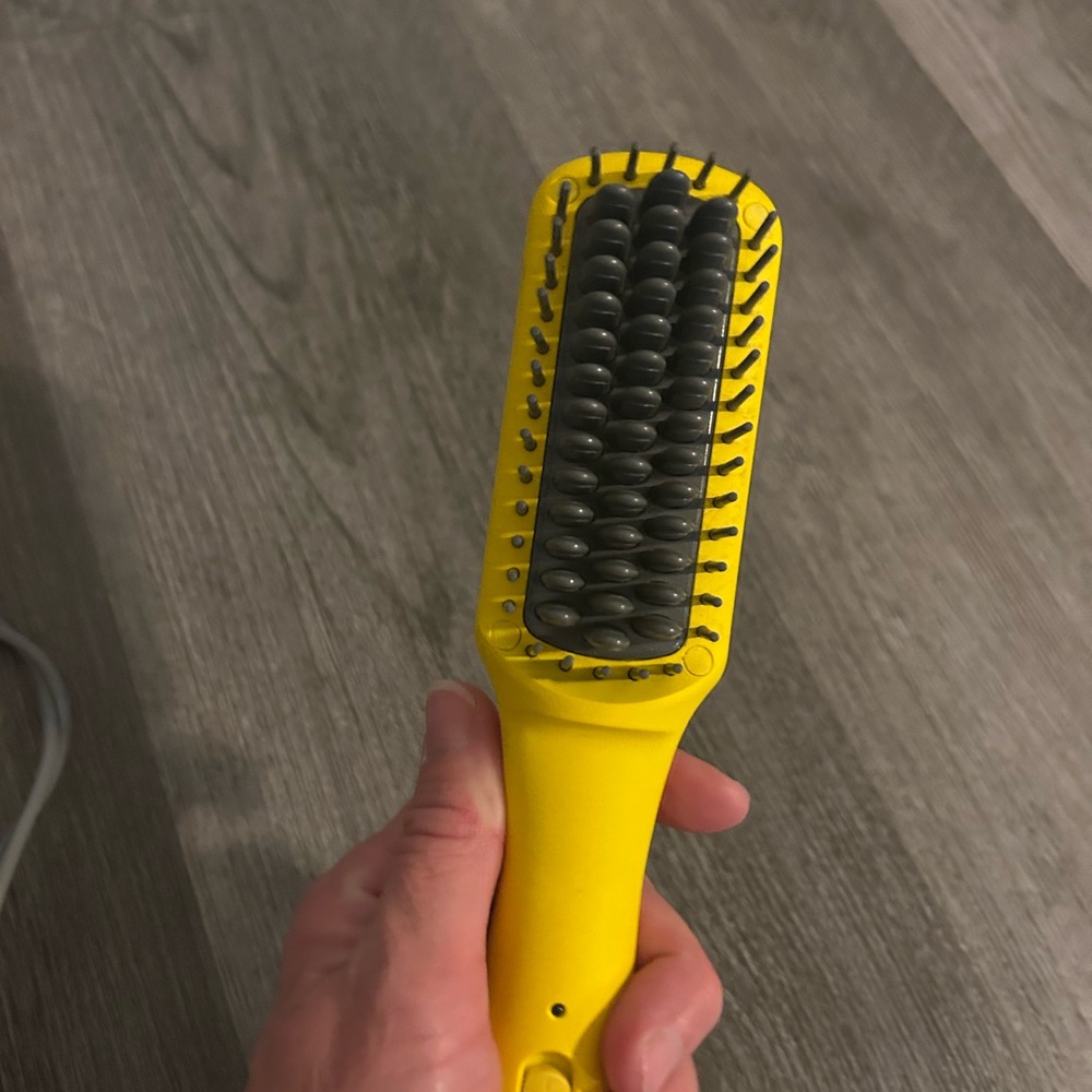 Drybar Vibrant Yellow Styling Heat Brush